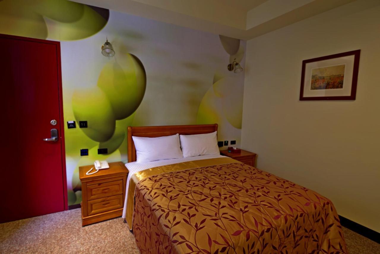Hongfu Elegant Business Hotel Чжунлі Екстер'єр фото