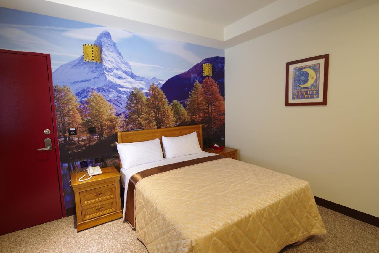 Hongfu Elegant Business Hotel Чжунлі Екстер'єр фото
