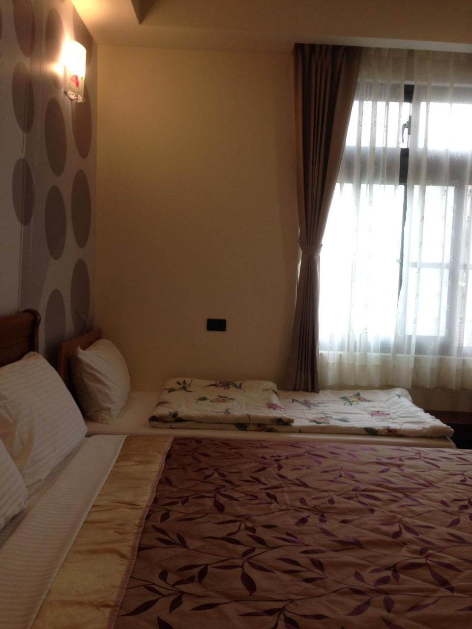 Hongfu Elegant Business Hotel Чжунлі Екстер'єр фото
